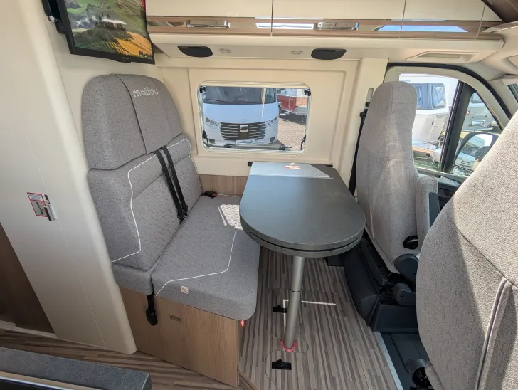 Fahrzeugbild Malibu diversity 640 LE K charming GT skyview 25.120€ Rabatt! #14