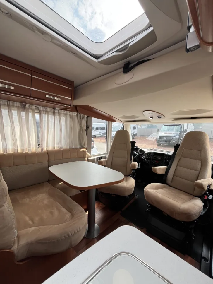 Fahrzeugbild Hymer Exsis-i 578  Modell 2013 #6