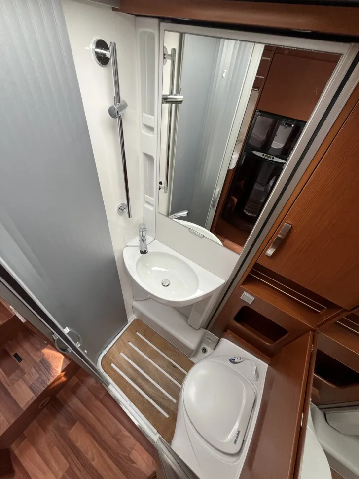 Fahrzeugbild Hymer Exsis-i 578  Modell 2013 #9