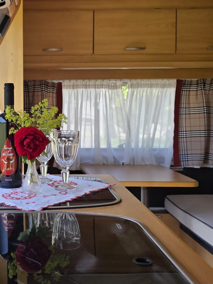 Fahrzeugbild Knaus Südwind 350 #8