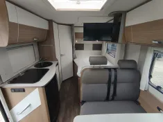 Bild 16 Carado T 135