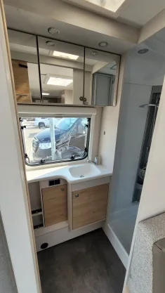 Bild 17 Dethleffs Nomad 490 EST