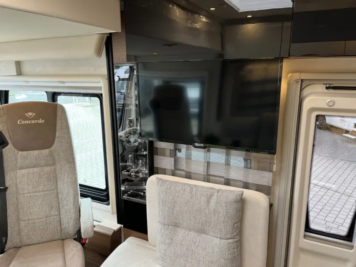 Fahrzeugbild Concorde CREDO 791 LI *Solar-/Satanlage*CL-Lounge* #11