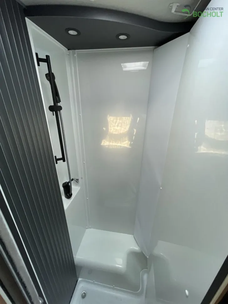 Fahrzeugbild Knaus LIVE TI 650 MEG PLATINUM SELECTION Ehemaliger Mietwagen #11