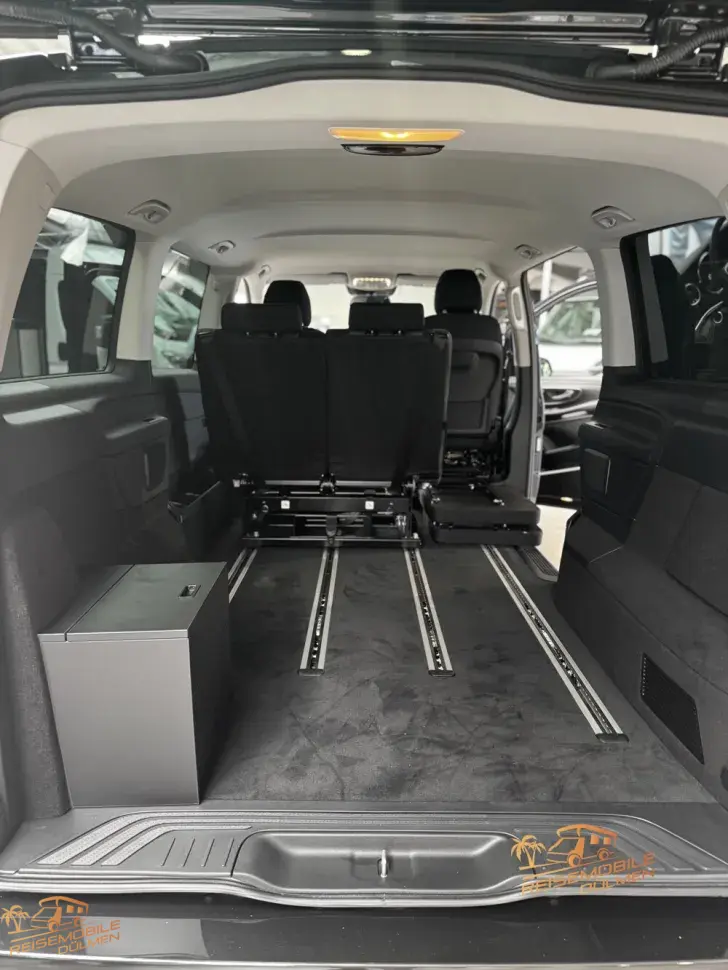 Fahrzeugbild VanTourer Urban V-Klasse 250D 4Matic Sport #16