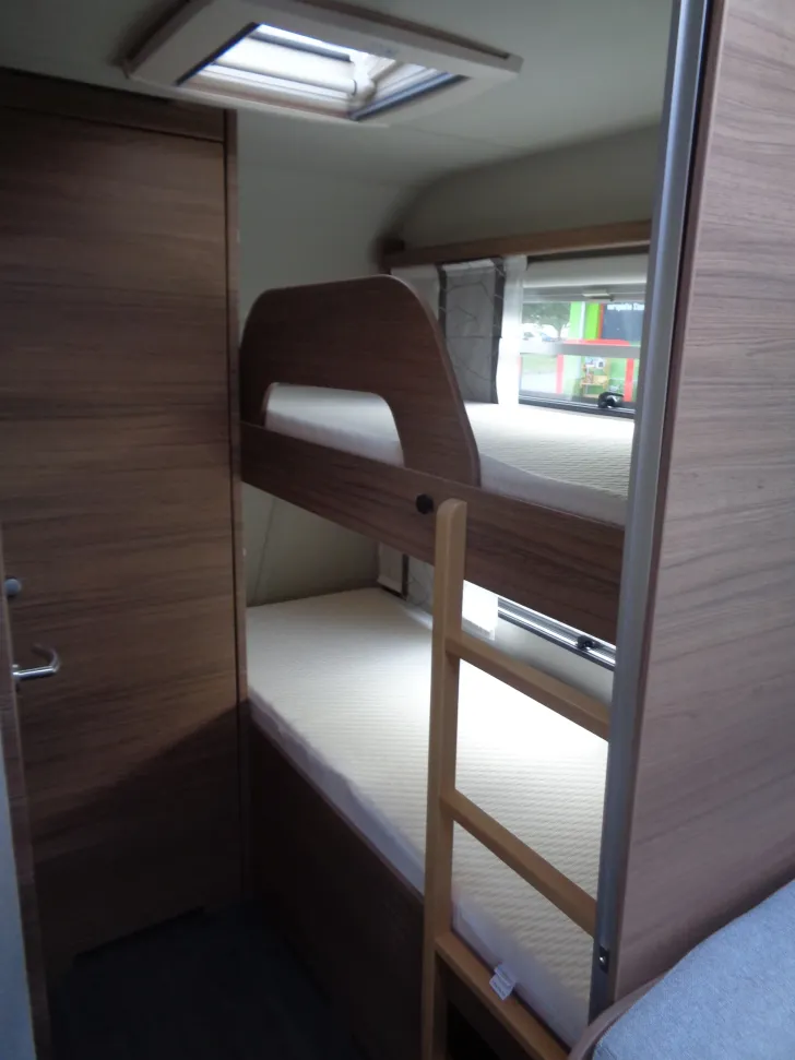 Fahrzeugbild Knaus Sport 500 KD m Klima Dach sofort Verfügbar #7