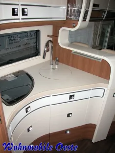 Bild 7 Carthago chic e-line I 50 LE Lithium, Klima, Luftfeder