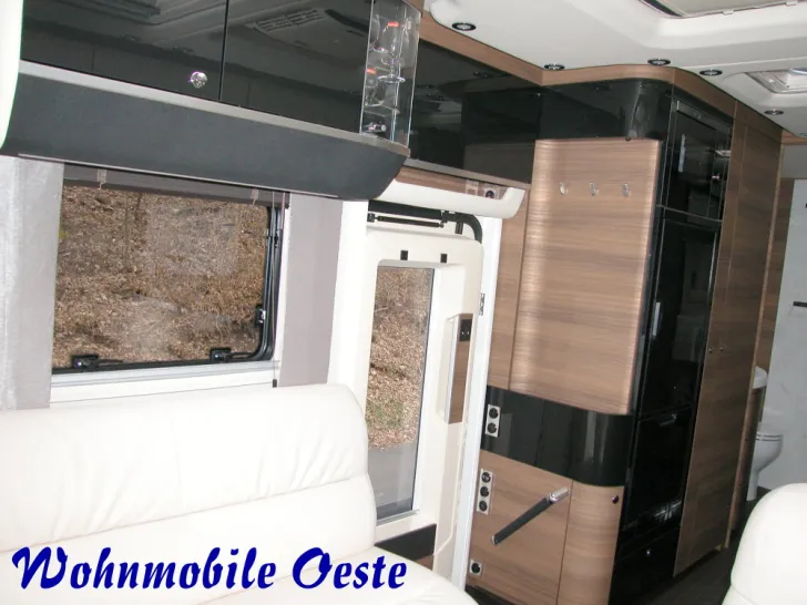 Fahrzeugbild Concorde Charisma 910 LSI * Act-Air,Geschirrsp,840WSolar #6