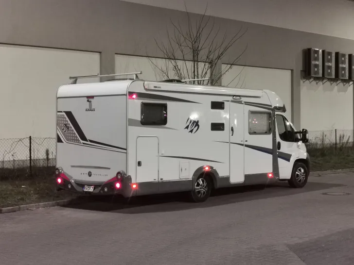 Grundriss Tag Knaus TI 700 MEG