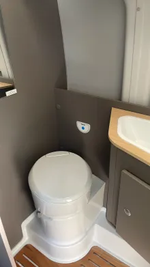 Toilette LMC Innovan 590 170PS