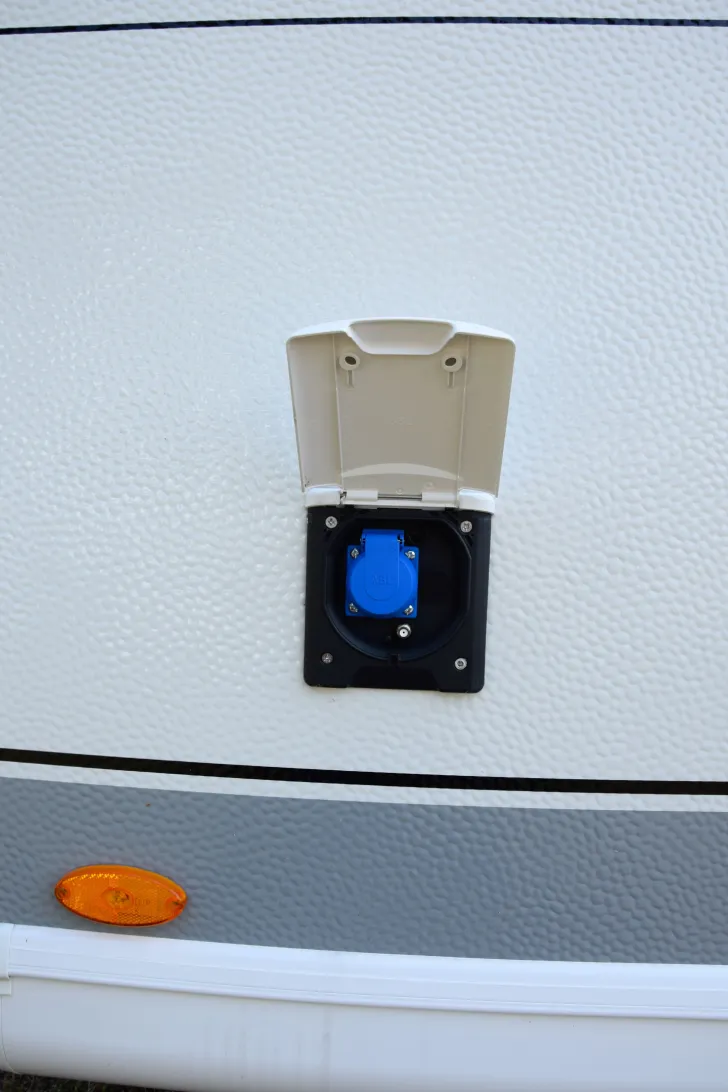 Fahrzeugbild Hobby De Luxe 495 UL *IC-Sondermodell* #25