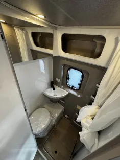 Bild 17 Hobby ONTOUR Van 600 FT Solaris Sondermodell SOLARIS AUTOMATIK