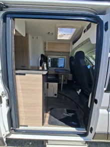 Fahrzeugbild Sunlight Cliff 600 #8