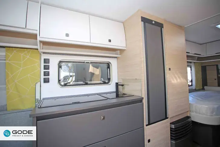 Fahrzeugbild Fendt Apero 515 SG 2.000 kg/Einzelbettauszug #11