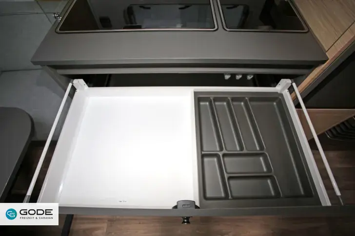 Fahrzeugbild Fendt Apero 515 SG 2.000 kg/Einzelbettauszug #13