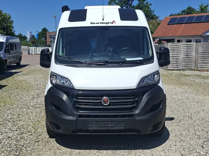 Fahrzeugbild Sunlight Cliff 600 #3