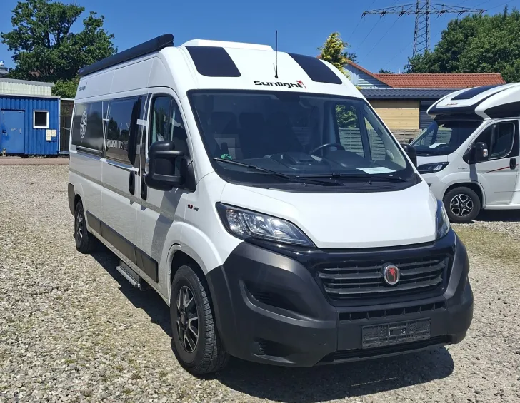 Fahrzeugbild Sunlight Cliff 600 #4