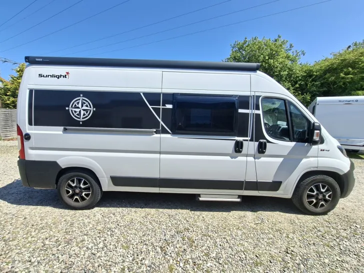 Fahrzeugbild Sunlight Cliff 600 #5