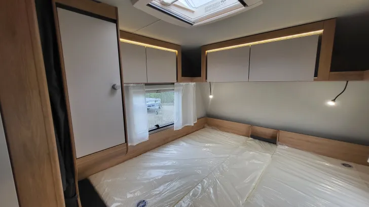 Fahrerhaus Knaus Sport 500 EU 1800 kg/Ambientel/LED Umriss