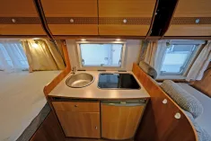 Bild 12 Carado T 345/Festbett/Standklima/Markise/Solaranlage