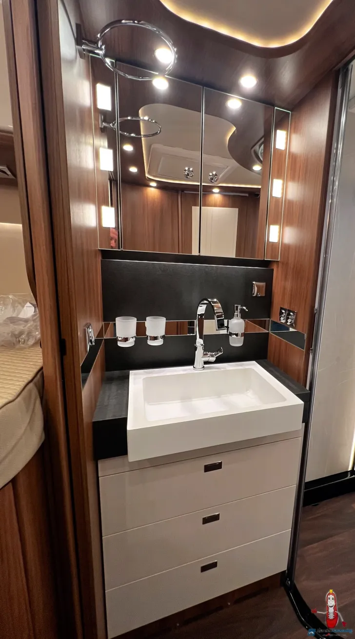 Fahrzeugbild Carthago chic e-line I 61 XL LE Strategic Buy (249) #27
