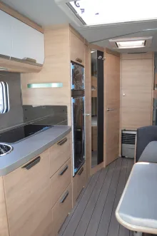 Fahrzeugbild Knaus Südwind 580 QS 60 YEARS #12