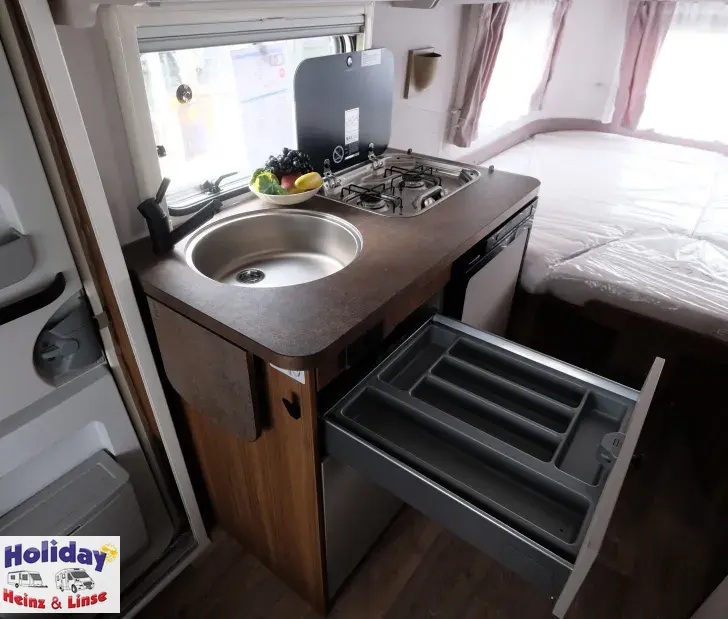 Fahrzeugbild Hymer Eriba Touring 542 Legend Auflastung 1.400 kg #11