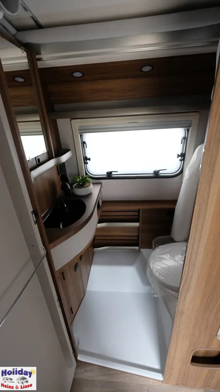 Fahrzeugbild Hymer Eriba Touring 542 Legend Auflastung 1.400 kg #15