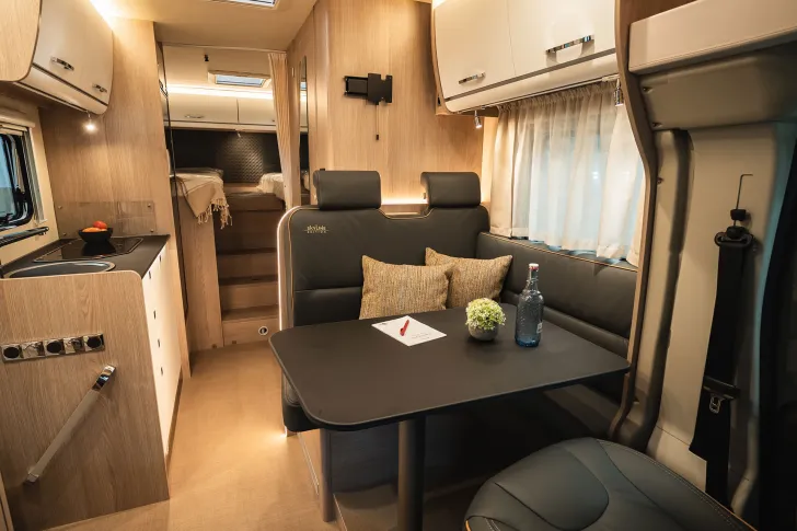 Fahrzeugbild Bürstner Lyseo Time Skyline 690 G #11