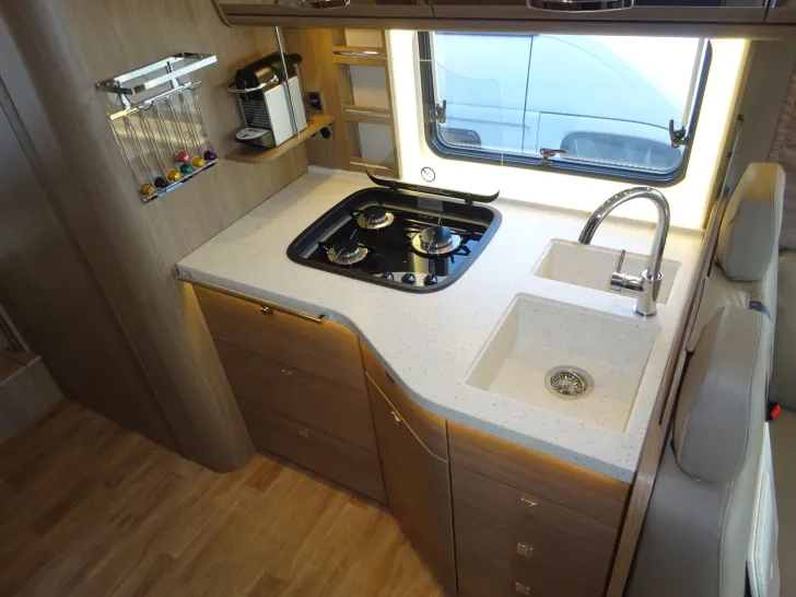 Fahrzeugbild Morelo Loft 82 L Life - Einzelbetten / reduziert #8