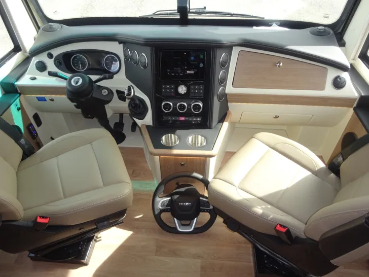 Fahrzeugbild Morelo Loft 82 L Life - Einzelbetten / reduziert #16