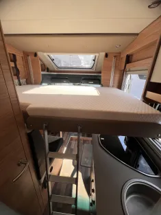 Bild 10 Weinsberg CaraCompact Suite MB EDITION PEPPER 640 MEG