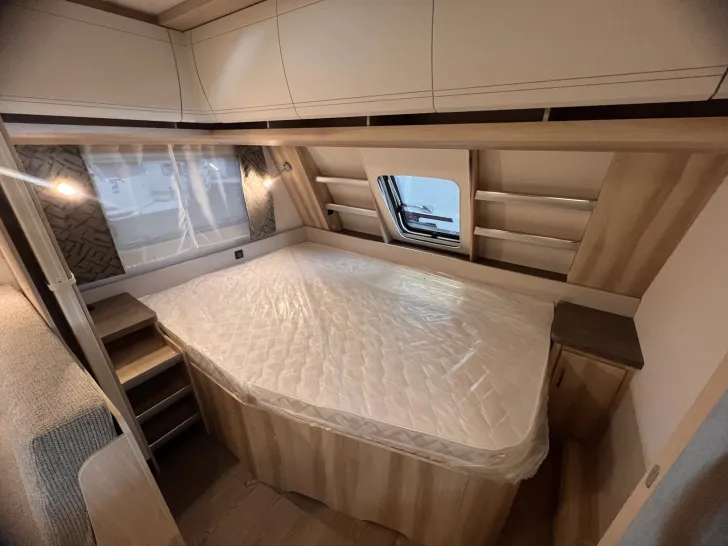 Fahrzeugbild Hobby De Luxe 545 KMF - Mover, 3er Bett, Autark, uvm #3