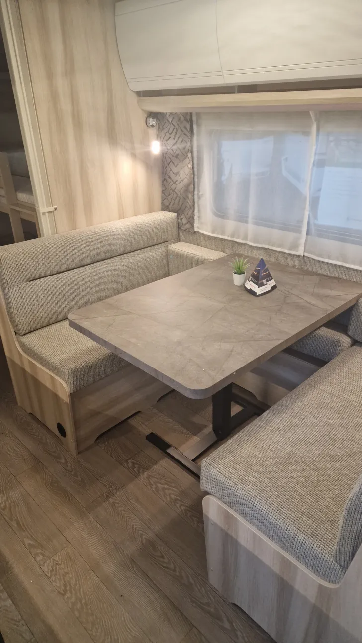 Fahrzeugbild Hobby De Luxe 545 KMF - Modell 2024 #3