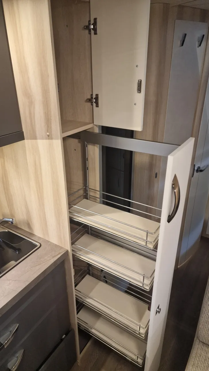 Fahrzeugbild Hobby De Luxe 545 KMF - Modell 2024 #10