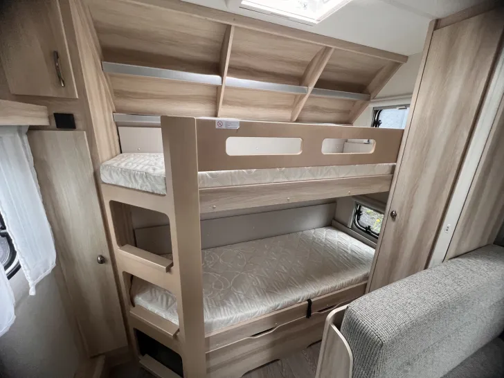 Fahrzeugbild Hobby De Luxe 540 KMFe - stark reduziert #3