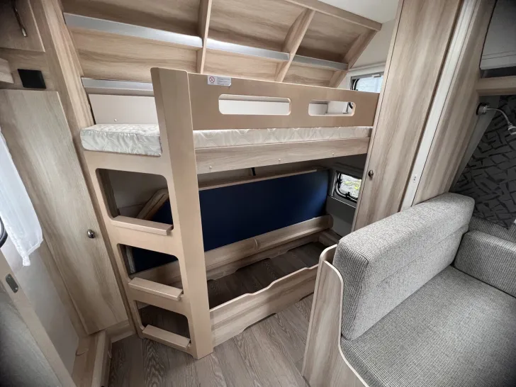 Fahrzeugbild Hobby De Luxe 540 KMFe - stark reduziert #4