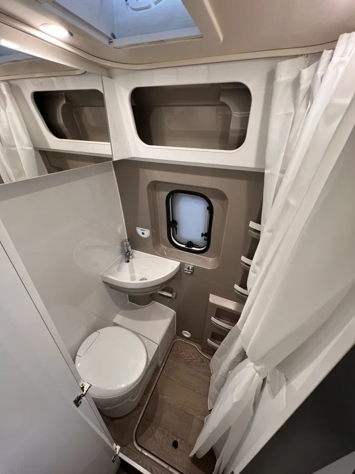 Fahrzeugbild Hobby Vantana De Luxe K65 ET #6