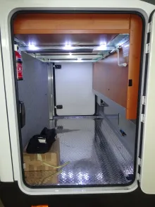 Fahrzeugbild Phoenix Alkoven 8400 BMRSLX -Rundsitzgruppe/Einzelbetten #18