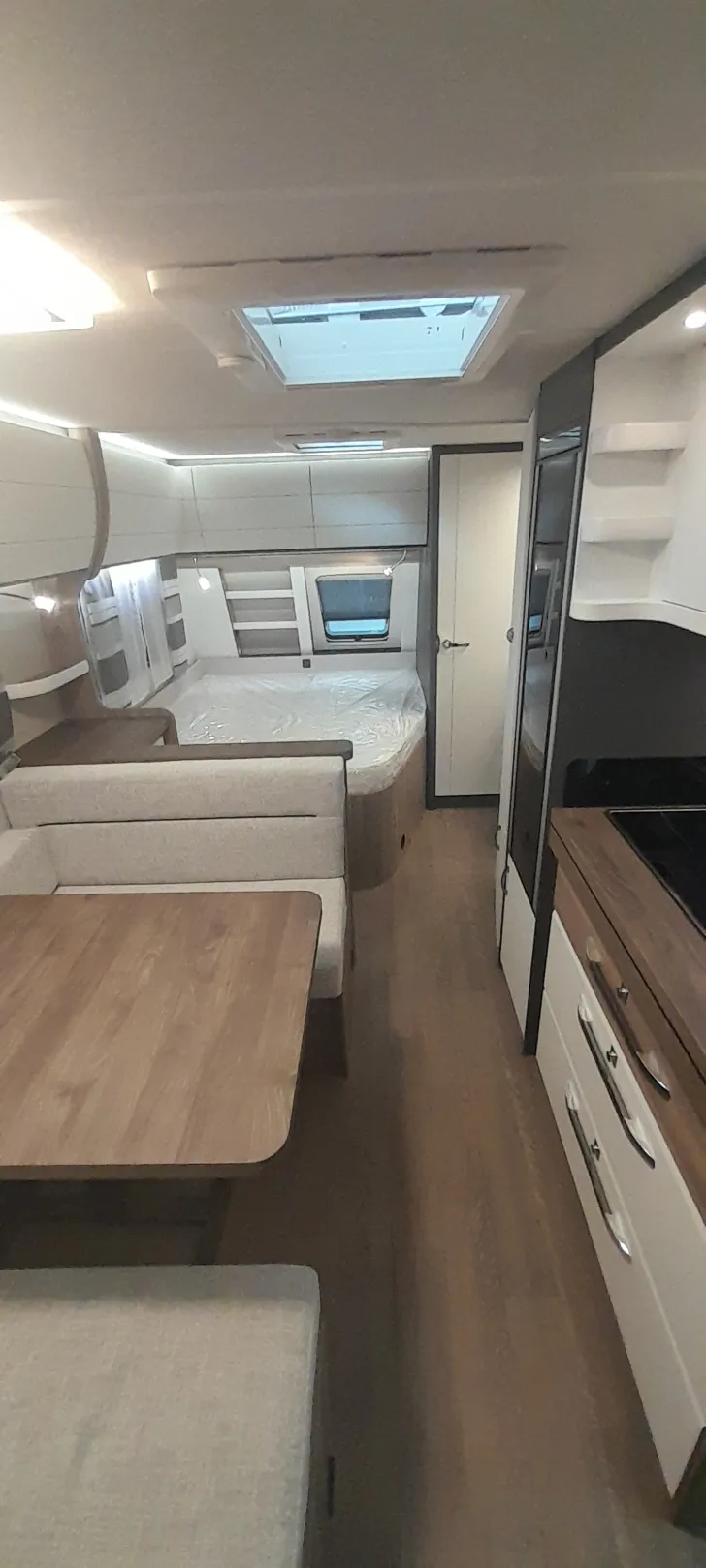 Fahrzeugbild Hobby Excellent Edition 560 KMFe #4