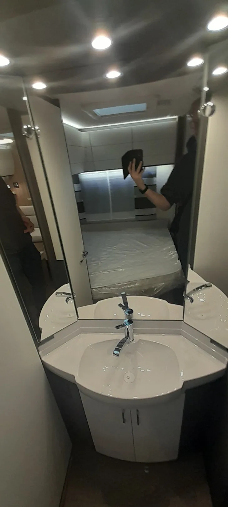 Fahrzeugbild Hobby Excellent Edition 560 KMFe #11