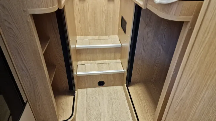 Fahrzeugbild Hobby OnTour T 710 GE #13