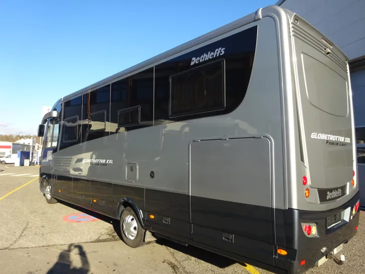 Fahrzeugbild Dethleffs Globetrotter XXL Premium Liner I 9950 Schaltgetriebe/ AHK #19