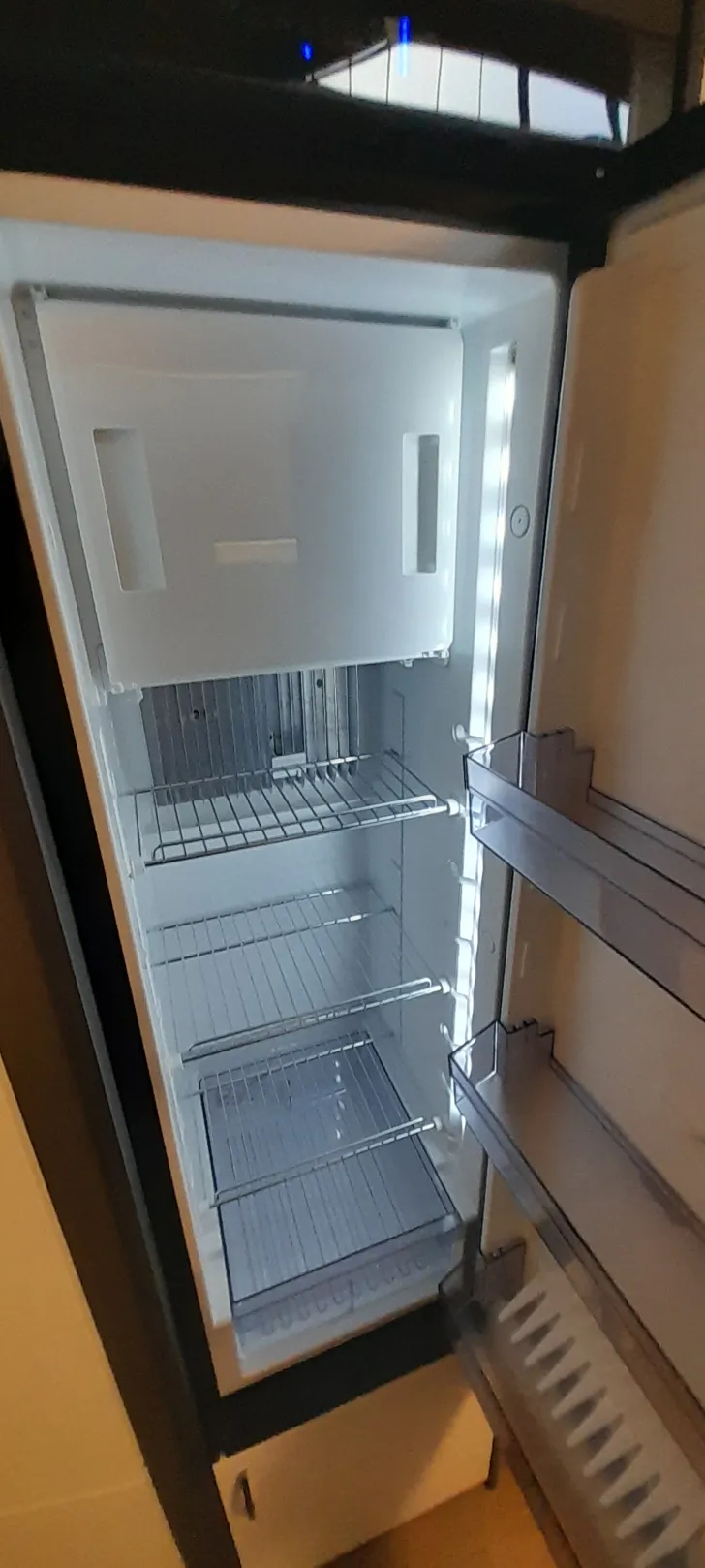 Fahrzeugbild Hobby Excellent Edition 560 KMFe -Kinderbett 3-stöckig #9