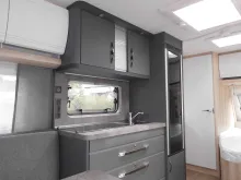 Fahrzeugbild Hobby De Luxe 460 UFe 2026 1500kg. Ambiente #9