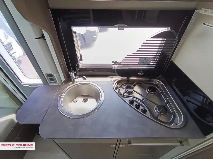 Fahrzeugbild Challenger Teilintegriert 347GA Graphite ++ Solar; Navi #13