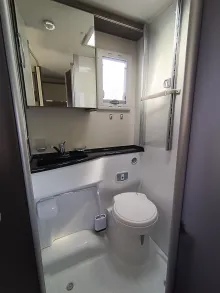 Fahrzeugbild Challenger Teilintegriert 347GA Graphite #14
