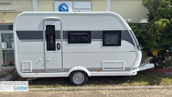 Seitlich Hobby OnTour 390 SF Auflastung 1500 kg