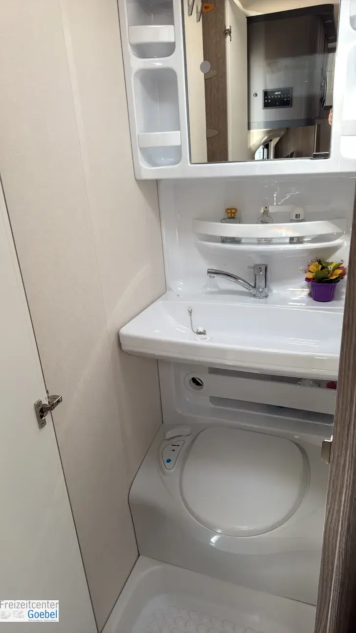 Toilette Hobby OnTour 390 SF Auflastung 1500 kg