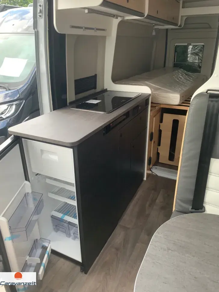 Fahrzeugbild Sunlight Camper Van Cliff 640 X RT 3 Pakete+Schlafdach* #14